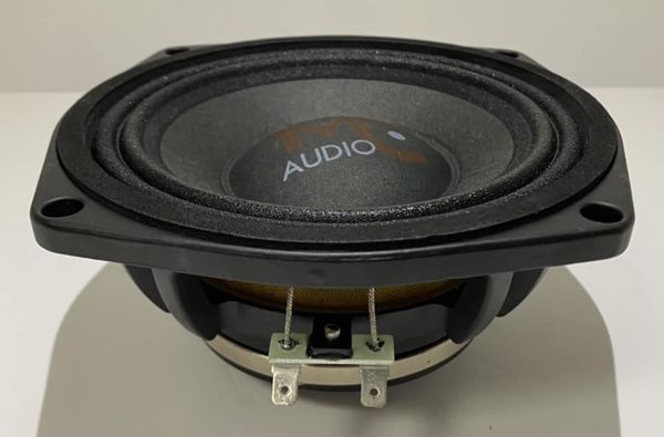 MC AUDIO 6A/300N-8